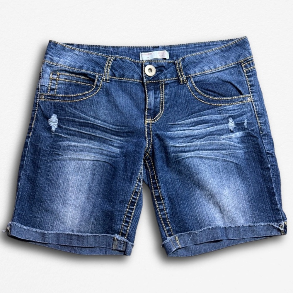 No Boundaries Womens‎ Y2K Denim Shorts Medium Wash Distressed Bermuda Size 13